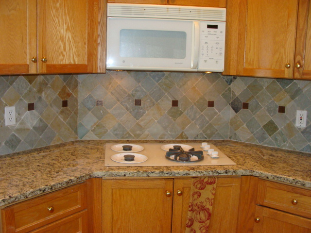 Kitchen backsplash